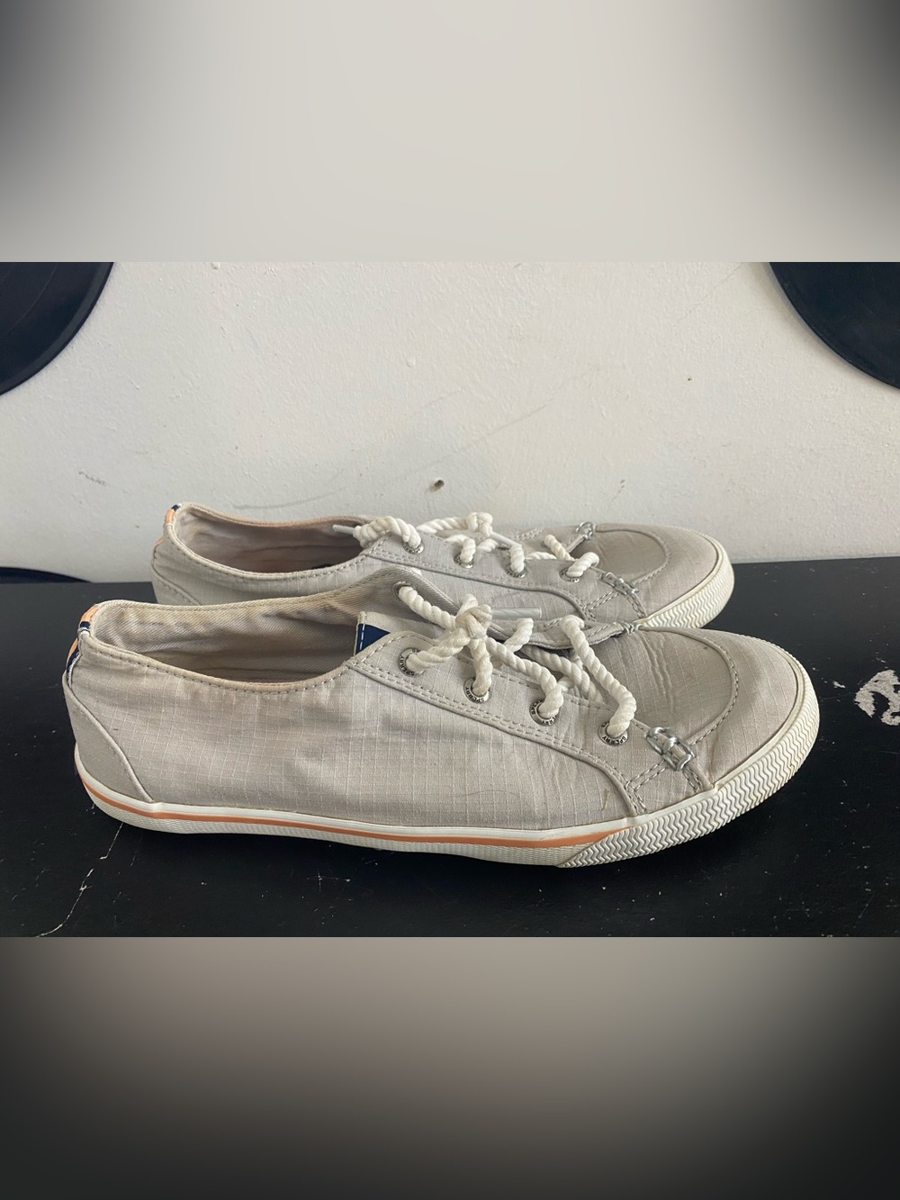 Sperry Women's Low-Top Sneakers in Light Gray with White Laces